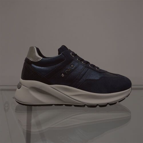NeroGiardini Sneaker in marine